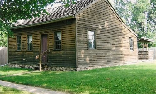 Abe Lincoln’s Talking Houses